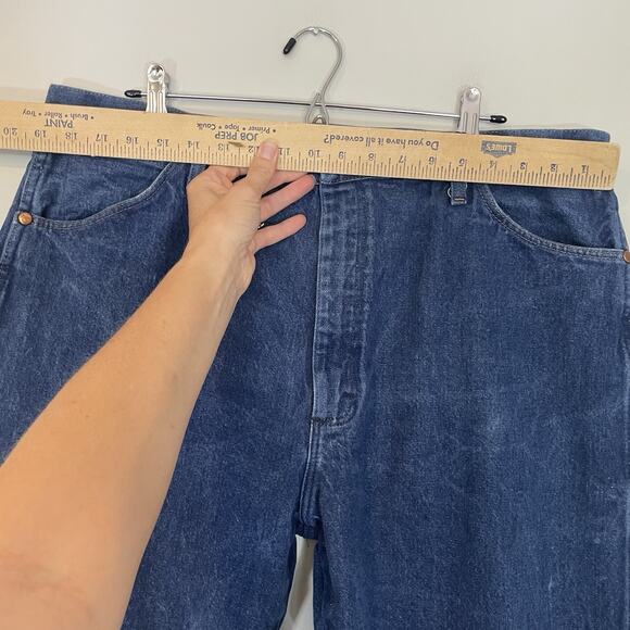 Wrangler Jeans Mens 40x32 Cowboy Cut Original Fit Med Wash Denim 13MWZPW READ - Picture 3 of 9